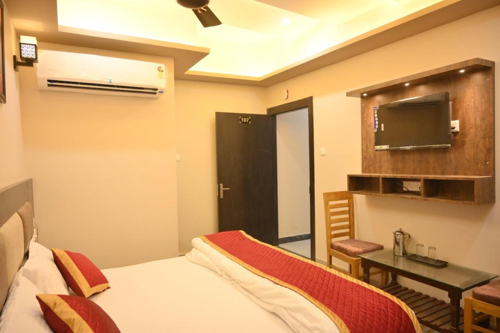 Hotel Ps Residency Varanasi Exterior photo