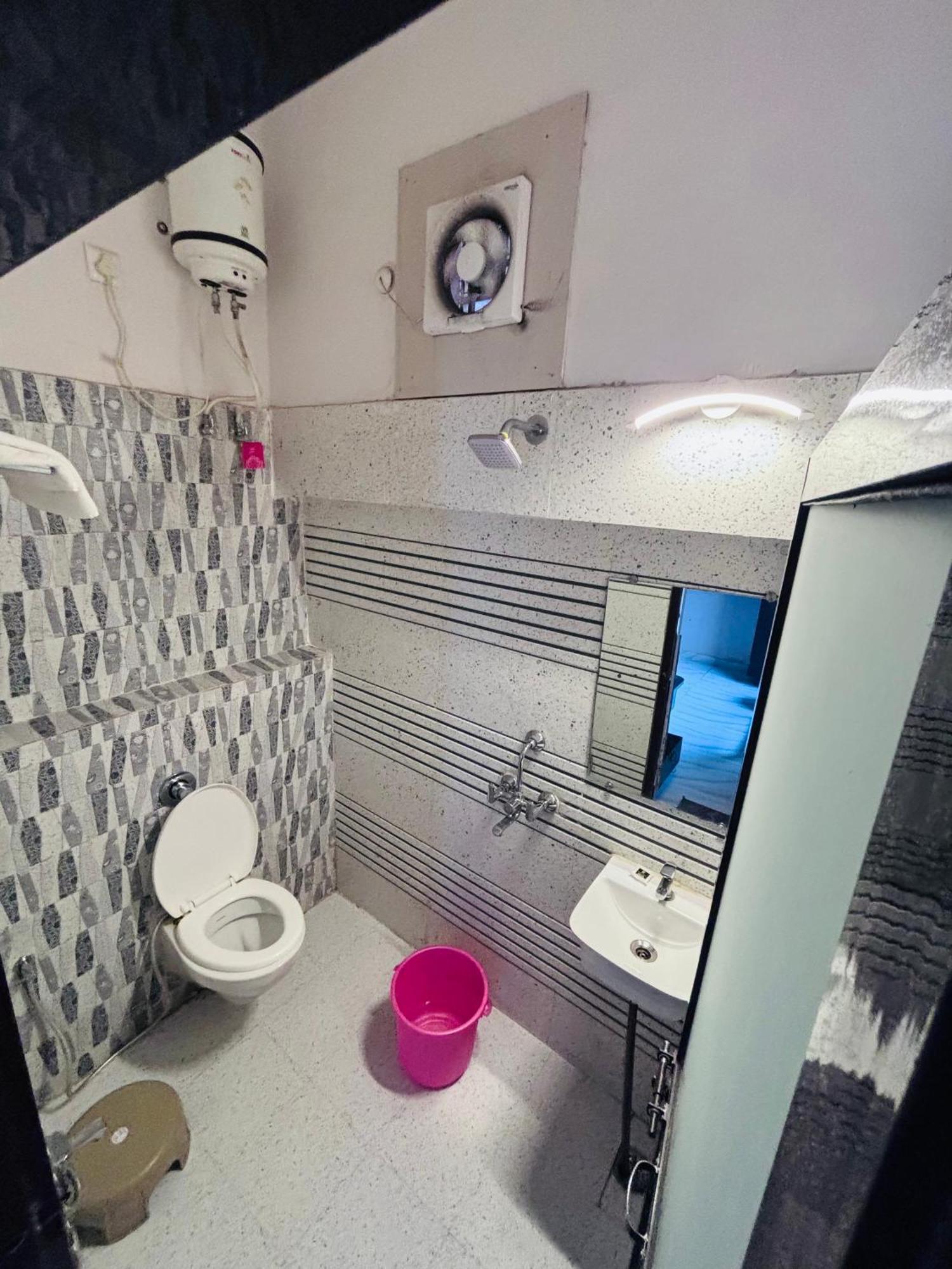 Hotel Ps Residency Varanasi Exterior photo
